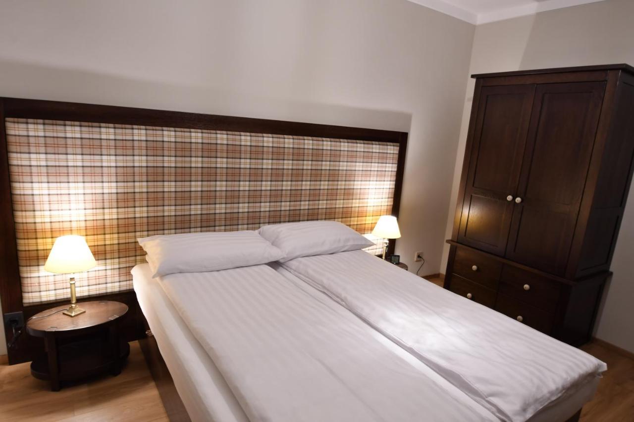 Tweed House Villa Budapest Exteriör bild
